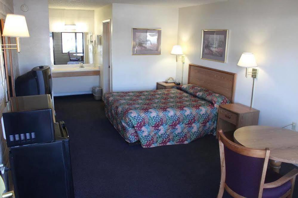 River Inn Susanville Extérieur photo